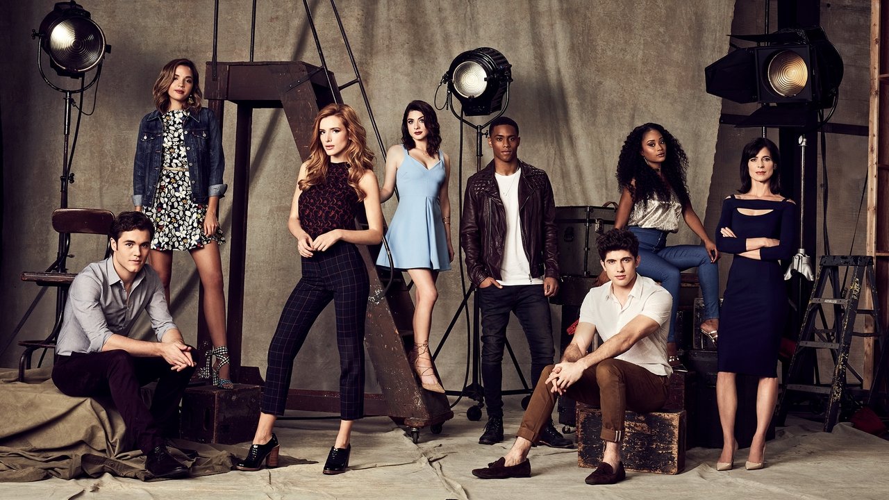 Famous in Love - Spanish TV show backdrop